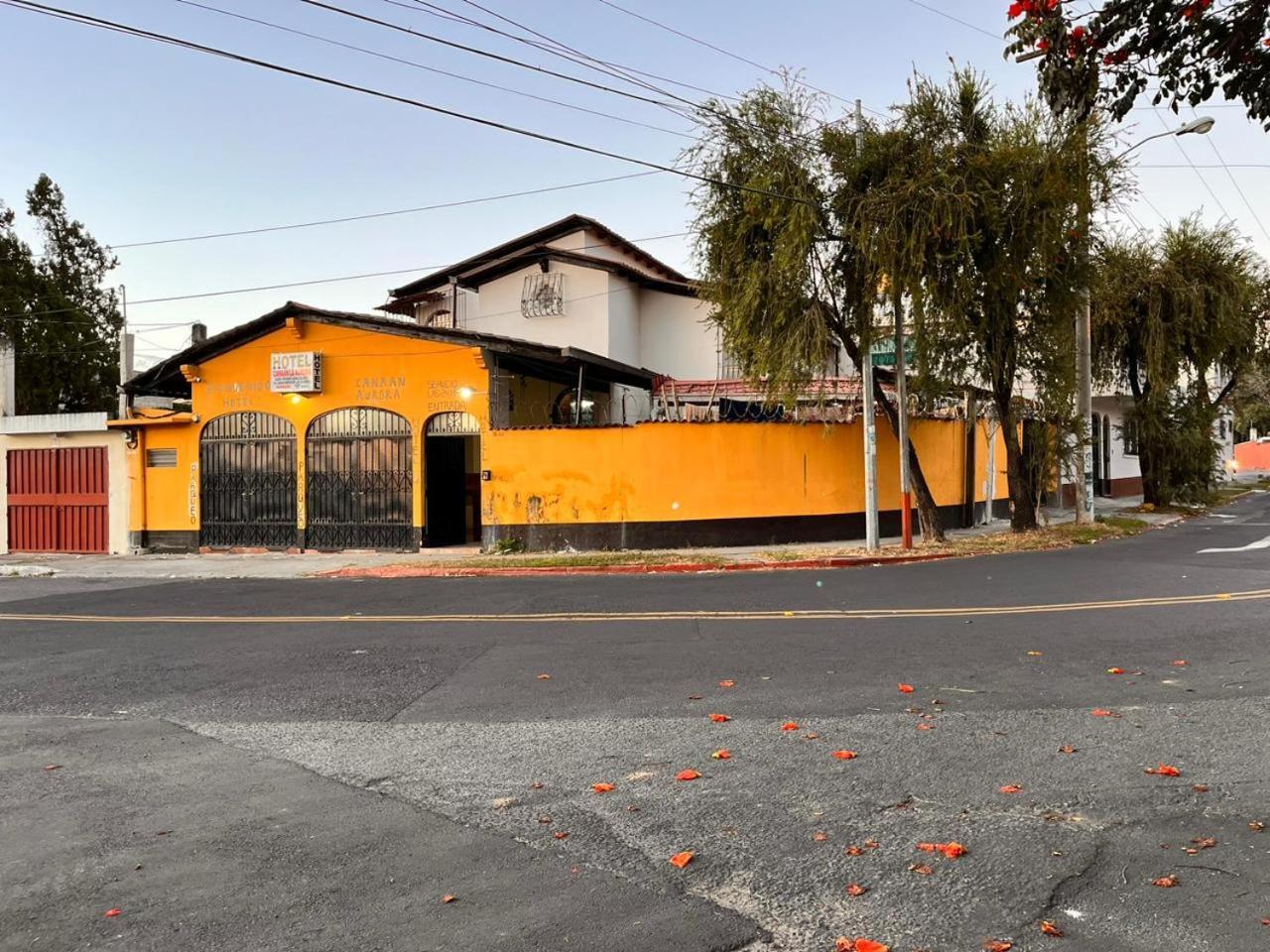 Hotel Canaan La Aurora 危地马拉 外观 照片